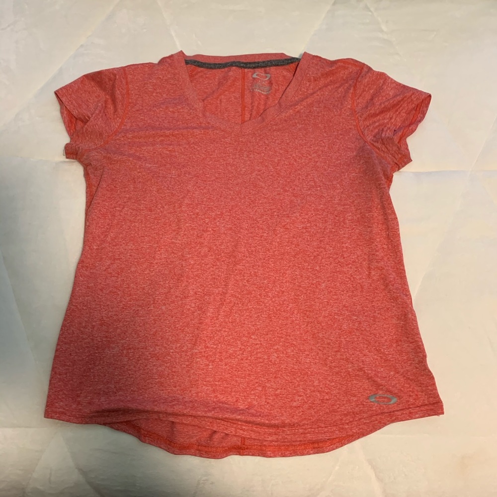 Oakley athletic V neck tee